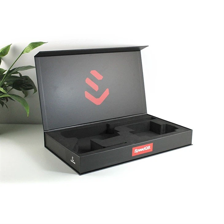 Custom Flip Top Boxes With Magnetic Catch