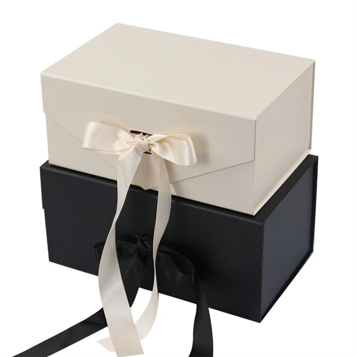 Drabužių pakavimo dėžutės